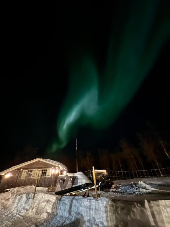 Stor Hytte I Olderfjord Villa Russenes Kültér fotó